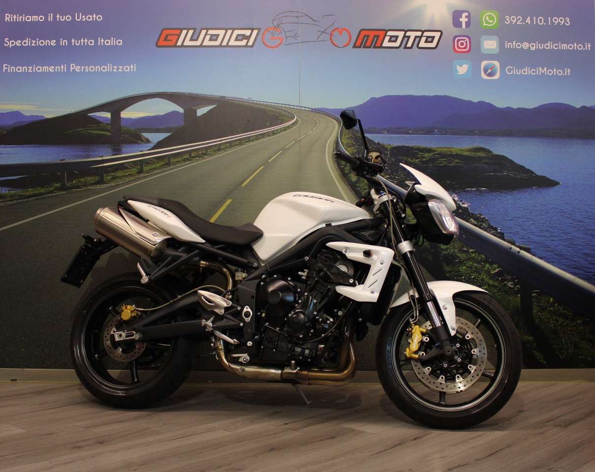 Triumph Street Triple 675 R - 2011 - km 33667