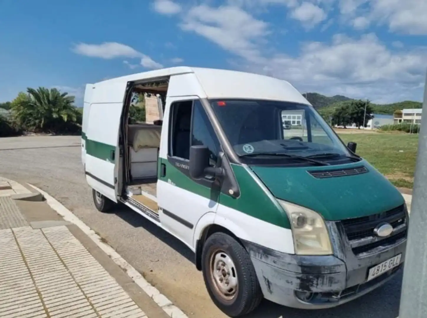 Ford Transit FT 350L Van Vulcano 100 Vulcano Blanco - 1
