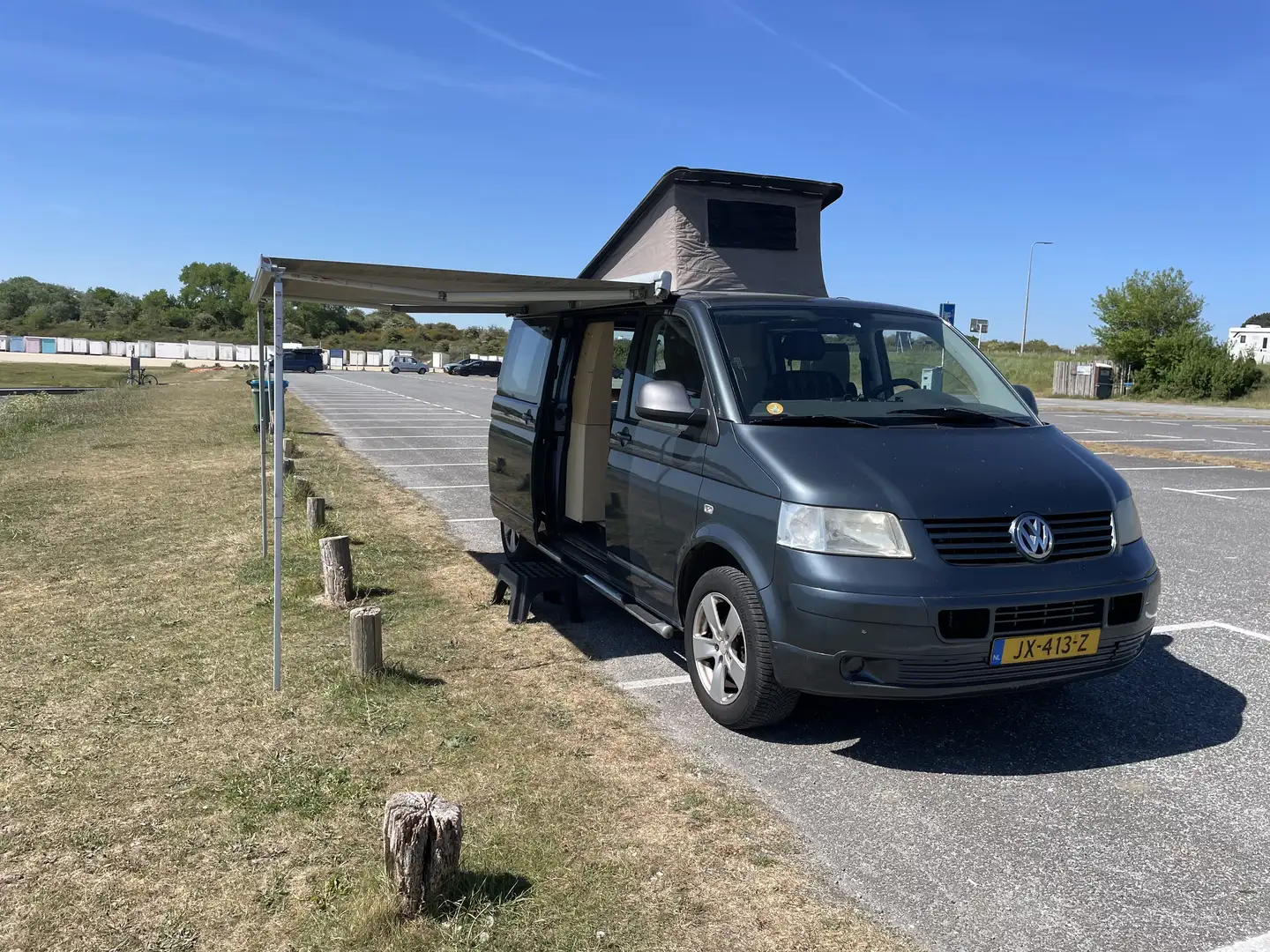 Volkswagen T5 California Camper - 1