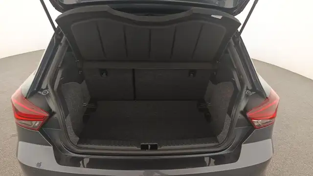 Seat Ibiza view 7