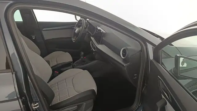 Seat Ibiza view 10