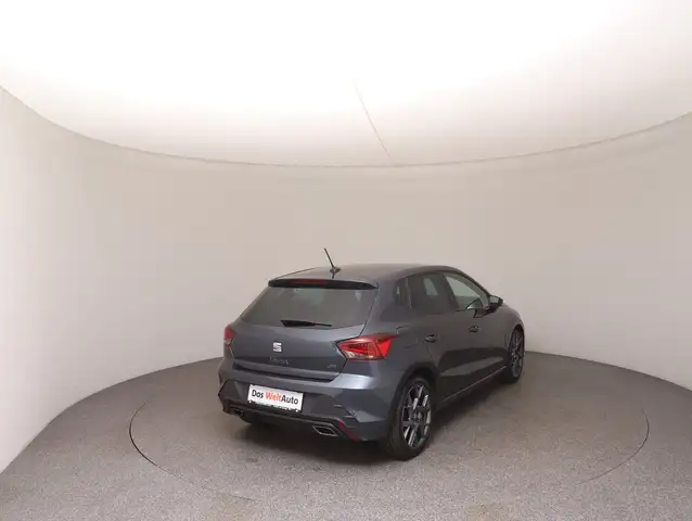 Seat Ibiza view 4