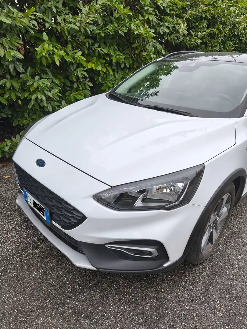Ford Focus Active 1000 EcoBoost 125 CV 2020 (GPL) Bianco - 1