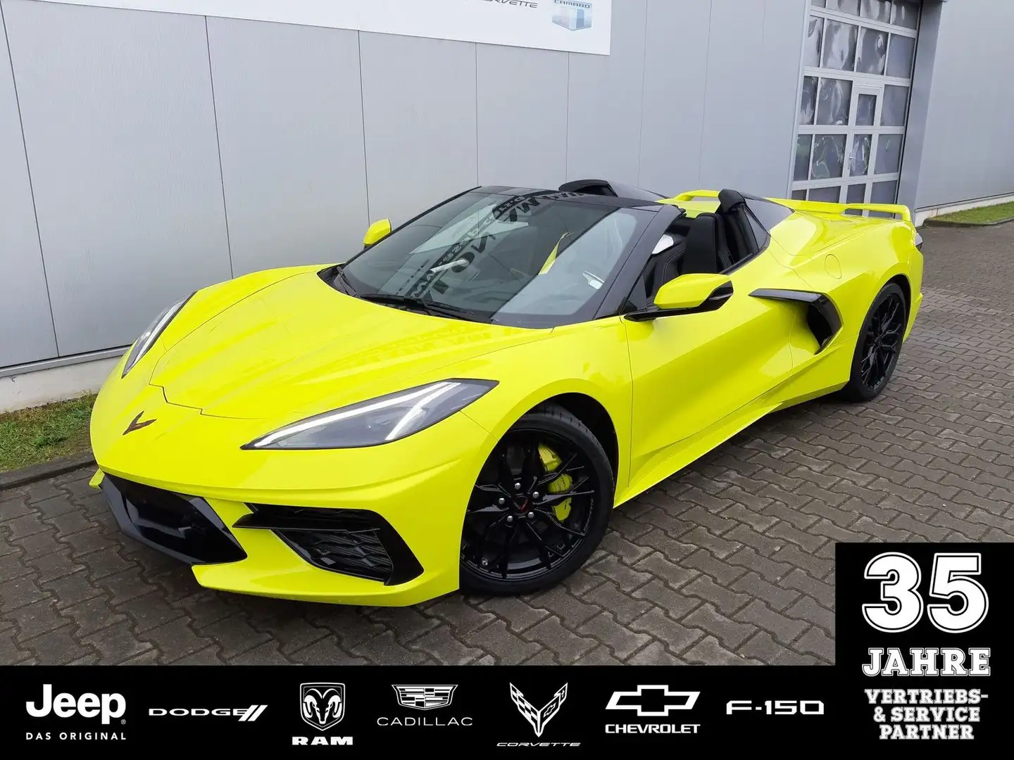 Corvette C8 Corvette C8 2LT Convertible 6.2V8 MY24|Magn|Lift Jaune - 1