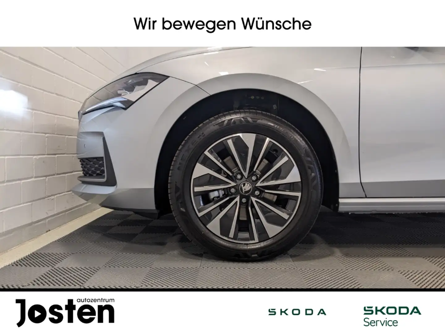 Skoda Superb Combi Selection 2.0TDI DigitalCockpit+ LED Winter Zilver - 2