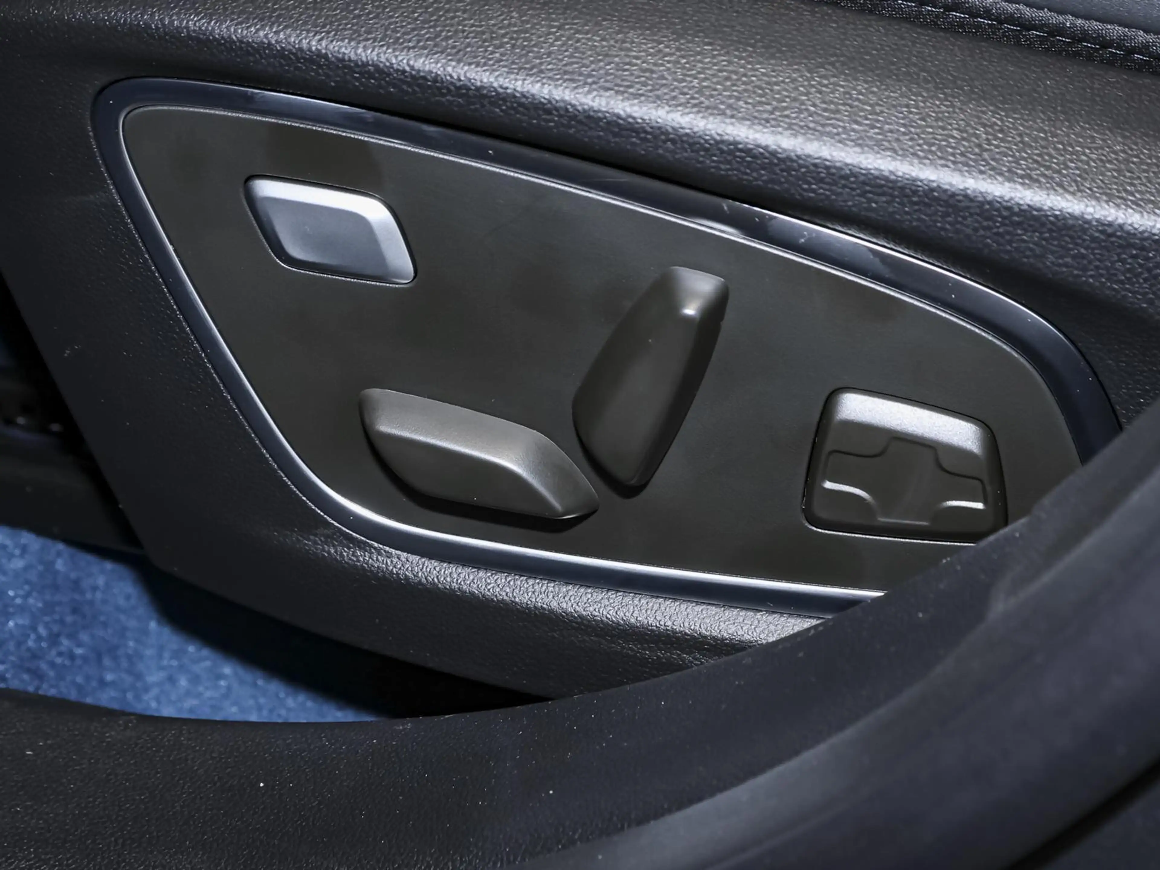 Renault Rafale Atelier Alpine E-Tech Plug-in Hybrid 300 4x4 Vision u. Harman Kardon-P. — photo 9