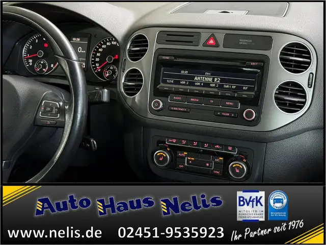 Volkswagen Golf view 12