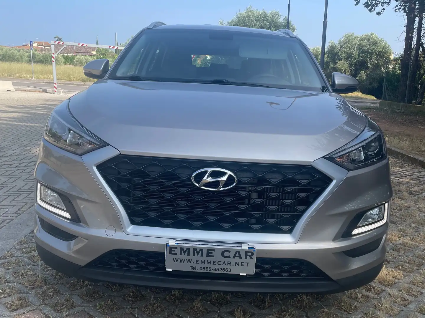 Hyundai TUCSON Tucson 1.6 crdi Xtech 2wd 115cv Grigio - 1