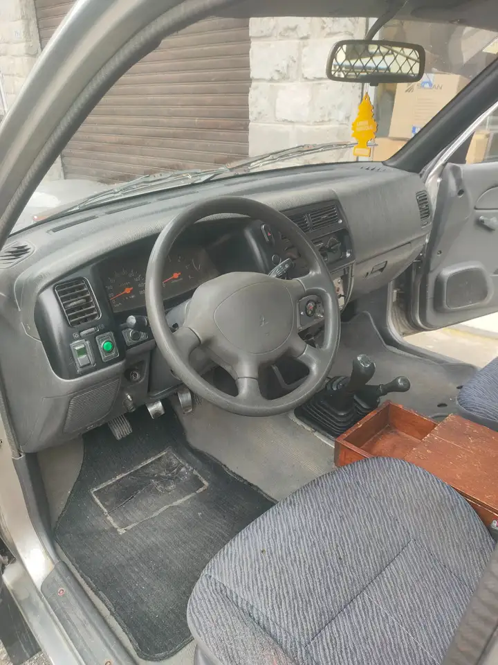 Mitsubishi L200 c.cab 2.5 tdi GLX 4wd, foto 8