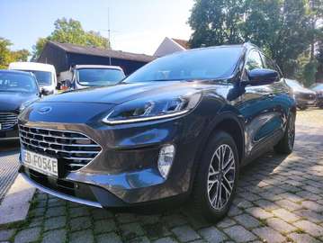 Plug-In Hybrid Titanium X