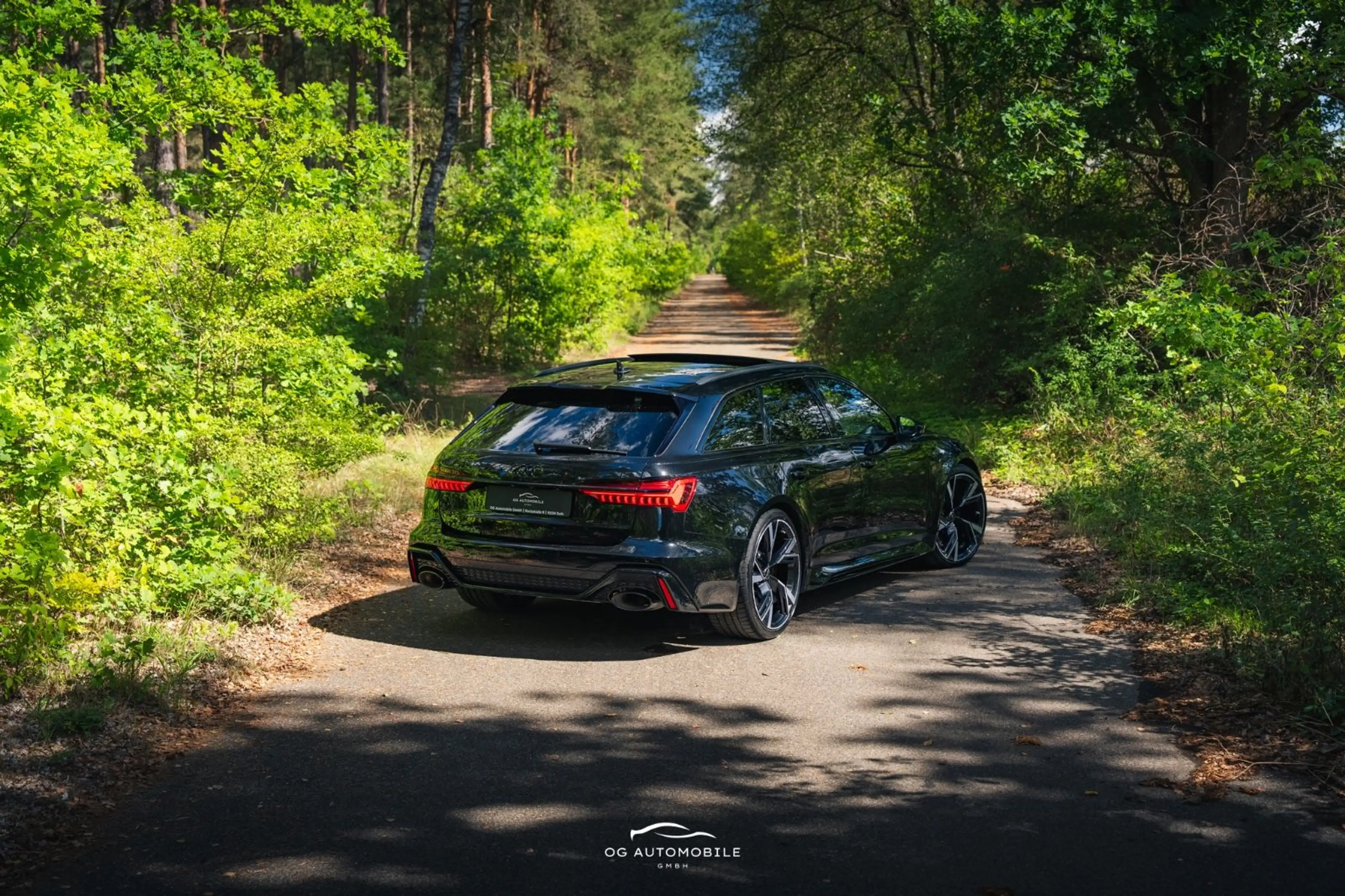 Audi RS6 Avant*HU*PANO*MATRIX*AHK*SH*KERAMIK*360*B&O* — photo 11