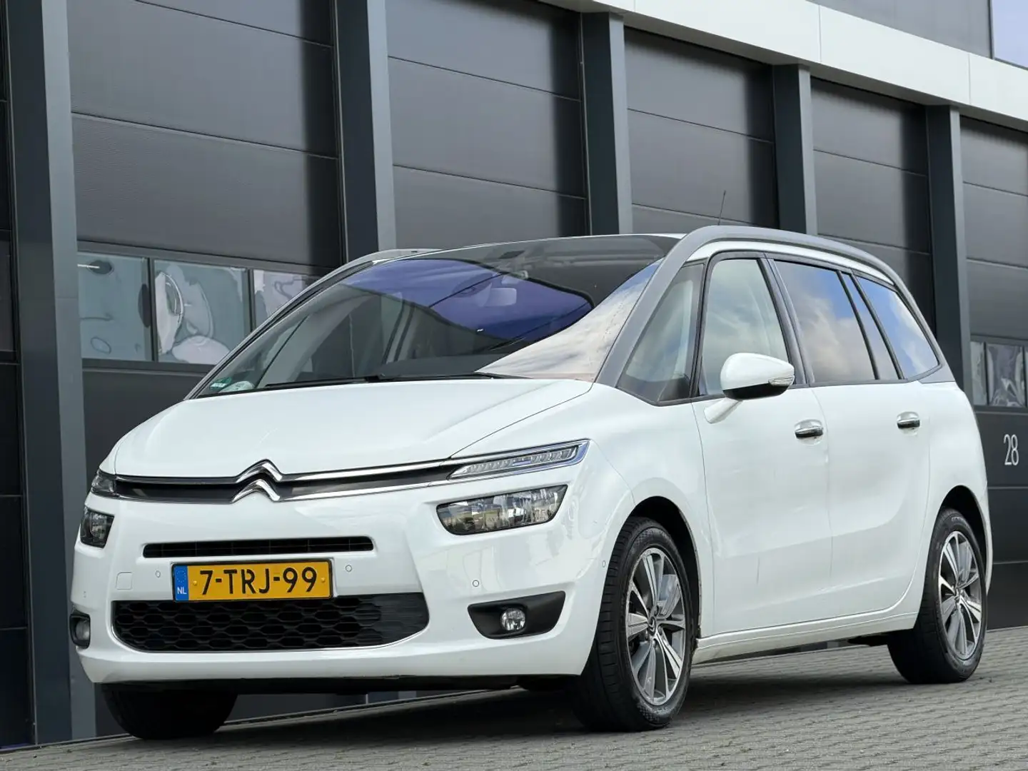 Citroen C4 Picasso 1.6 HDi Navi Camera 7-PERS Wit - 1