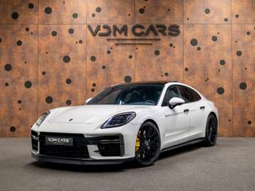 4.0 Turbo S E-Hybrid | Aerokit Carbon | Sportuitla