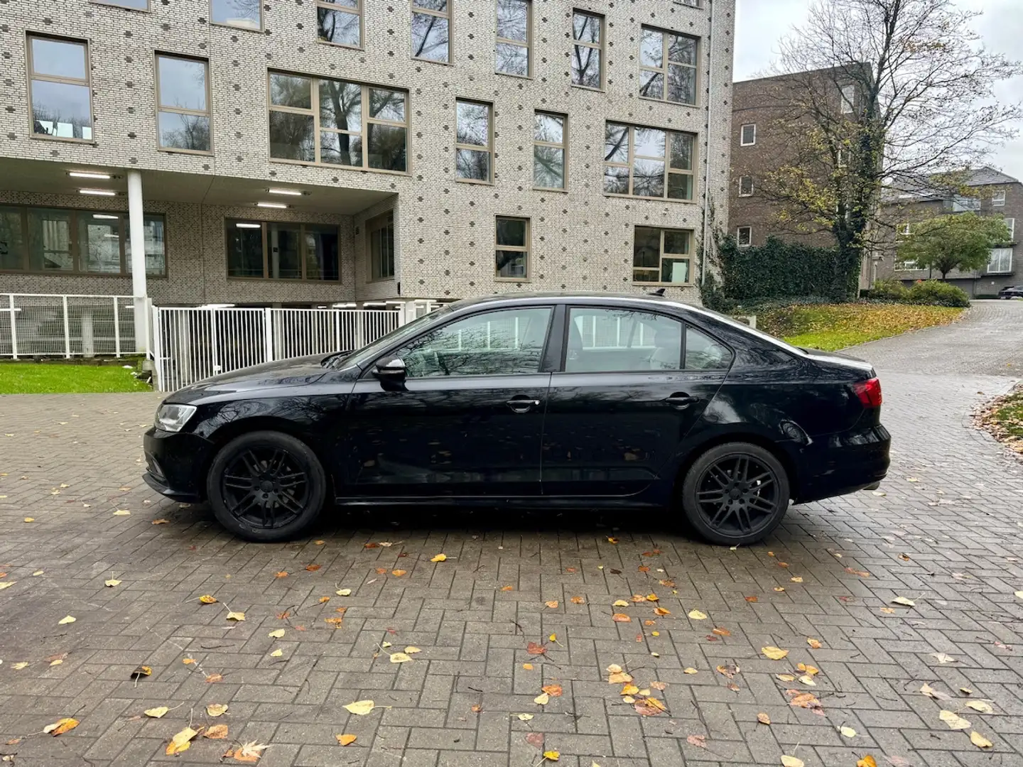Volkswagen Jetta Jetta 2.0 CR TDi Comfortline Nero - 2