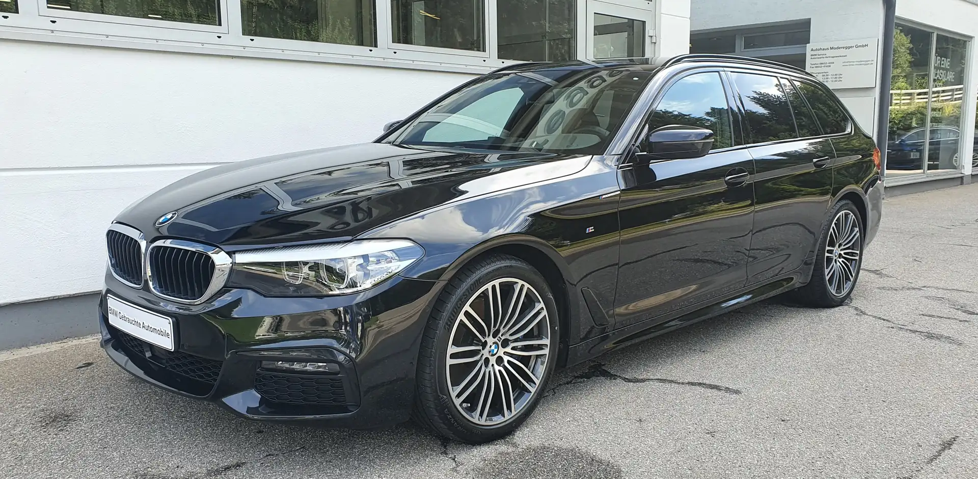 BMW 530 d xDrive Touring AutM Sport AHK,Standheiz NP:86000 Zwart - 1