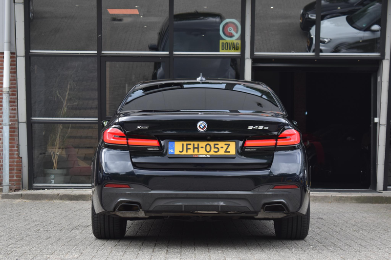 BMW 545 5-serie 545e xDrive M-Sport Pano Laser H&K HUD Key — photo 6