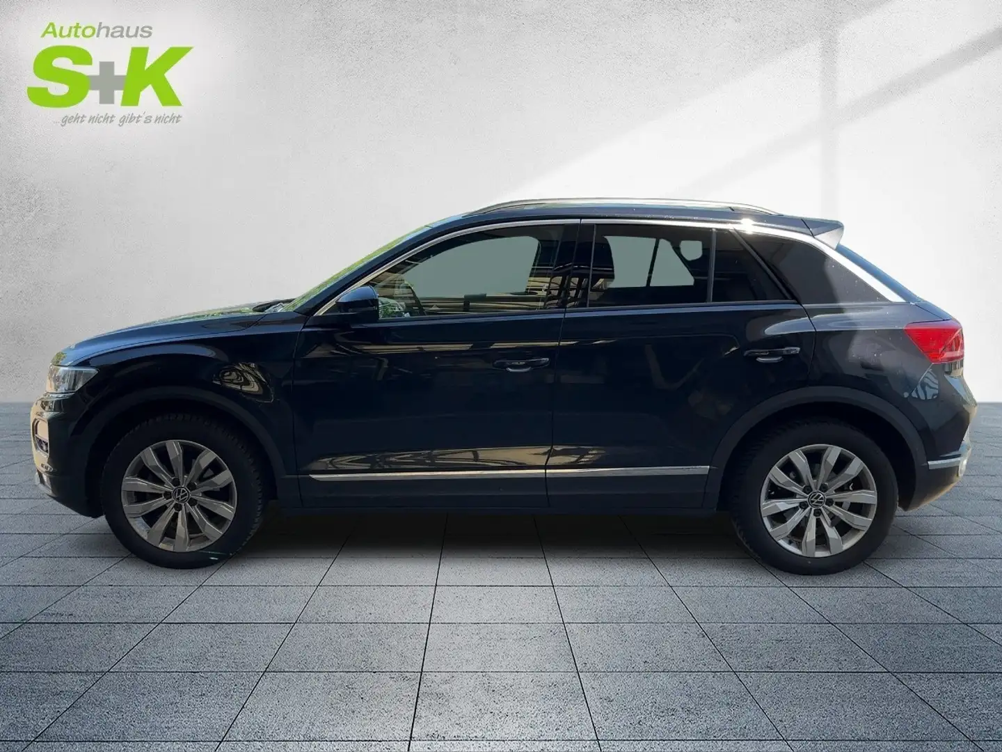 Volkswagen T-Roc 1.5 TSI OPF SPORT+NAVI+KAMERA+SHZG+PDC+ACC+ Zwart - 2