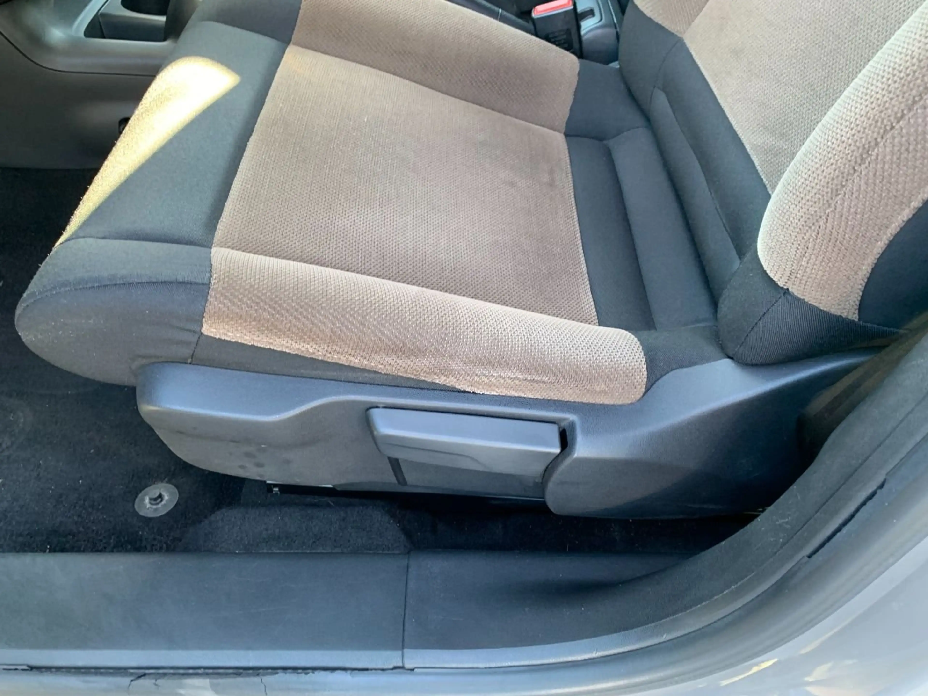 Citroen C4 Cactus 1.2 Puretech 83 Feel — photo 13