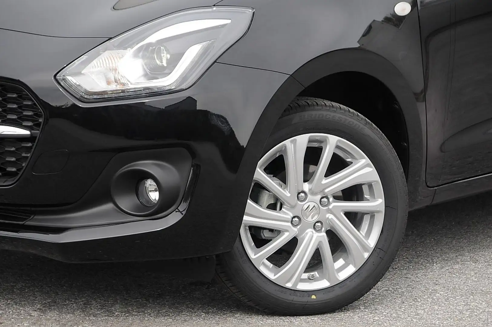 Suzuki Swift 1,2 Hybrid DualJet Allgrip Shine Schwarz - 2