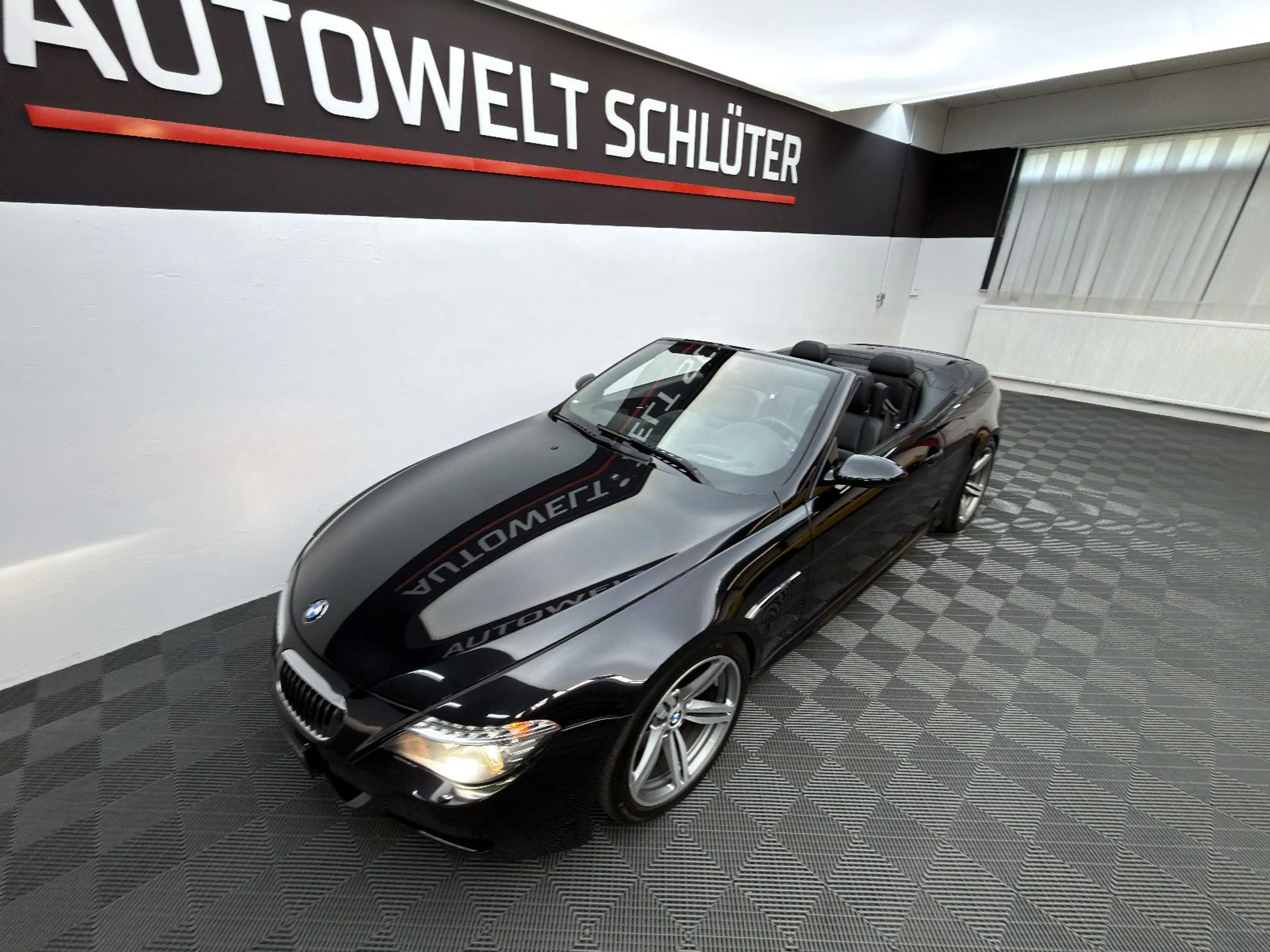 BMW M6 V10 Cabrio Facelift*Carbon*M Drivers Package* — photo 3