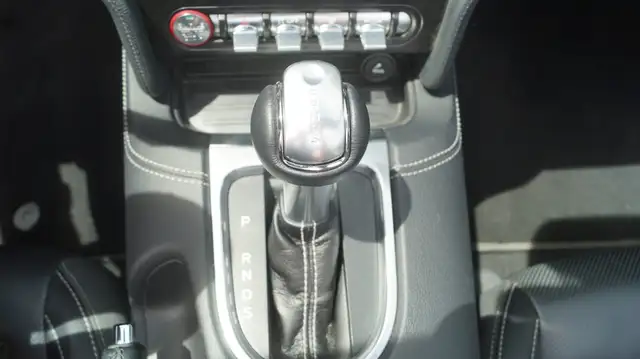 Ford Mustang GT 5.0 V8 Convertible Aut., NEUWERTIG, 1. BESITZ Ansicht 32