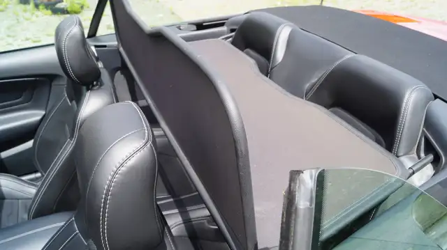 Ford Mustang GT 5.0 V8 Convertible Aut., NEUWERTIG, 1. BESITZ Ansicht 18