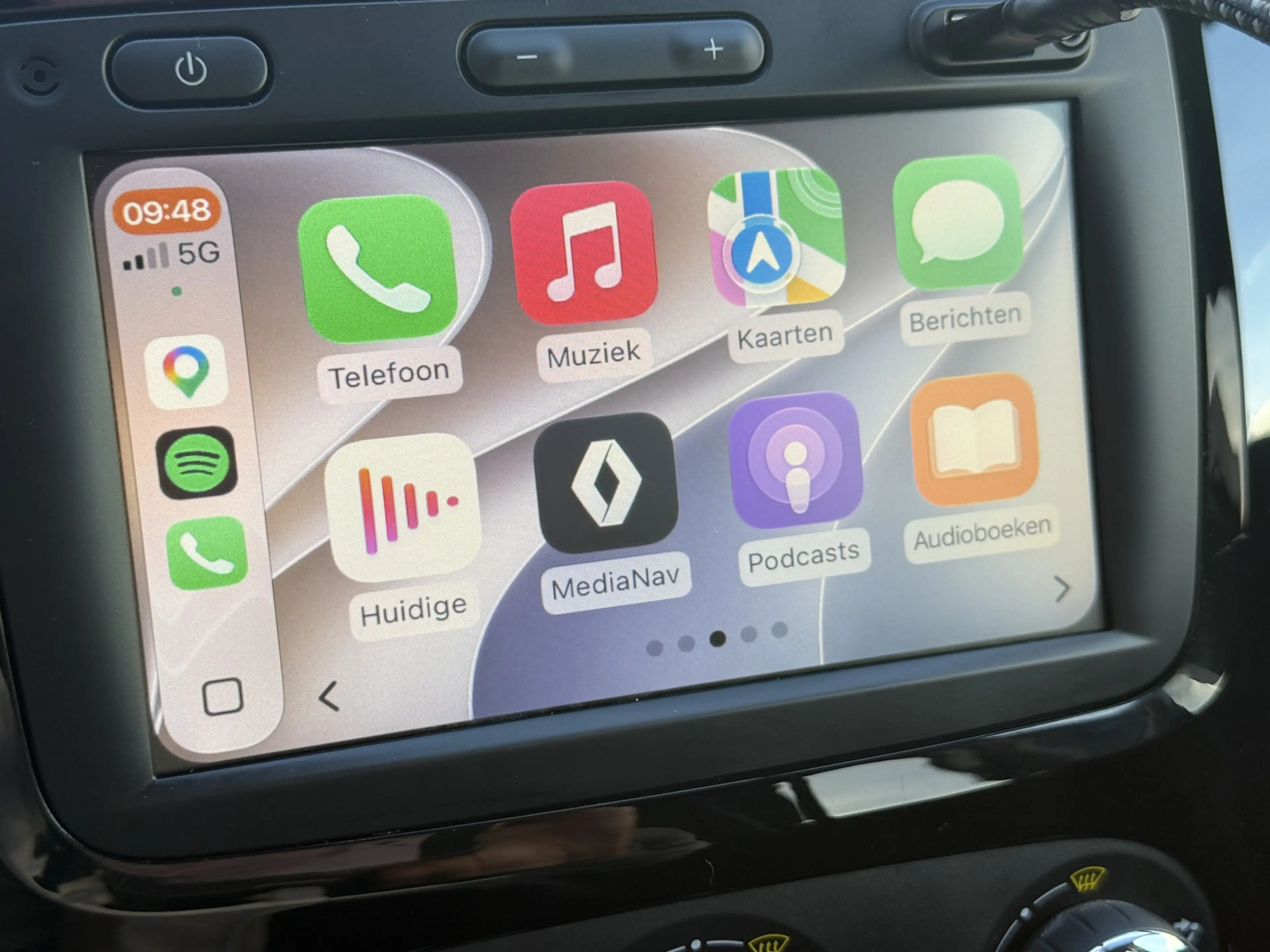 Renault Captur 0.9 TCe Limited Carplay/Camera/16inch. — photo 11