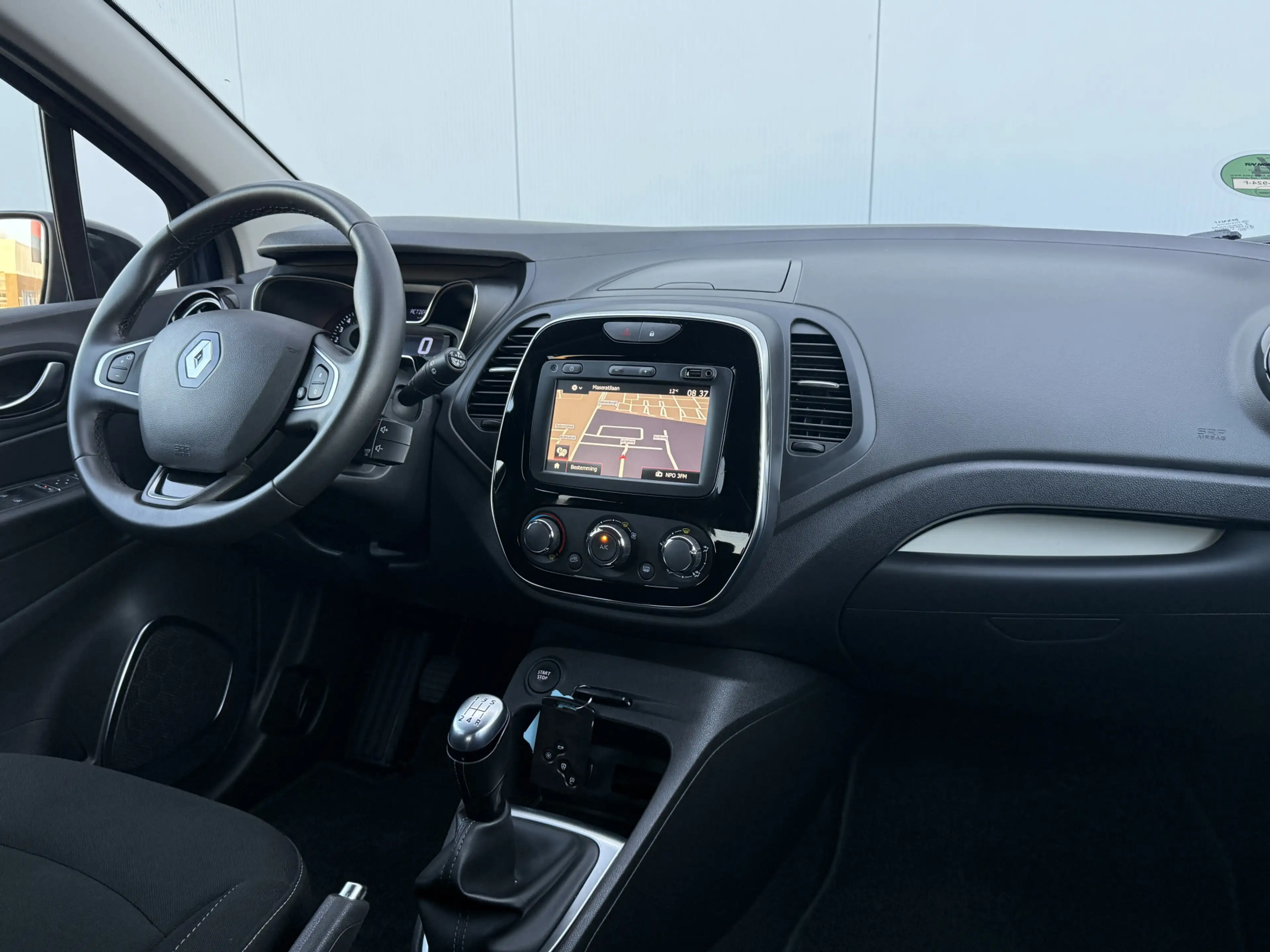 Renault Captur 0.9 TCe Limited Carplay/Camera/16inch. — photo 9