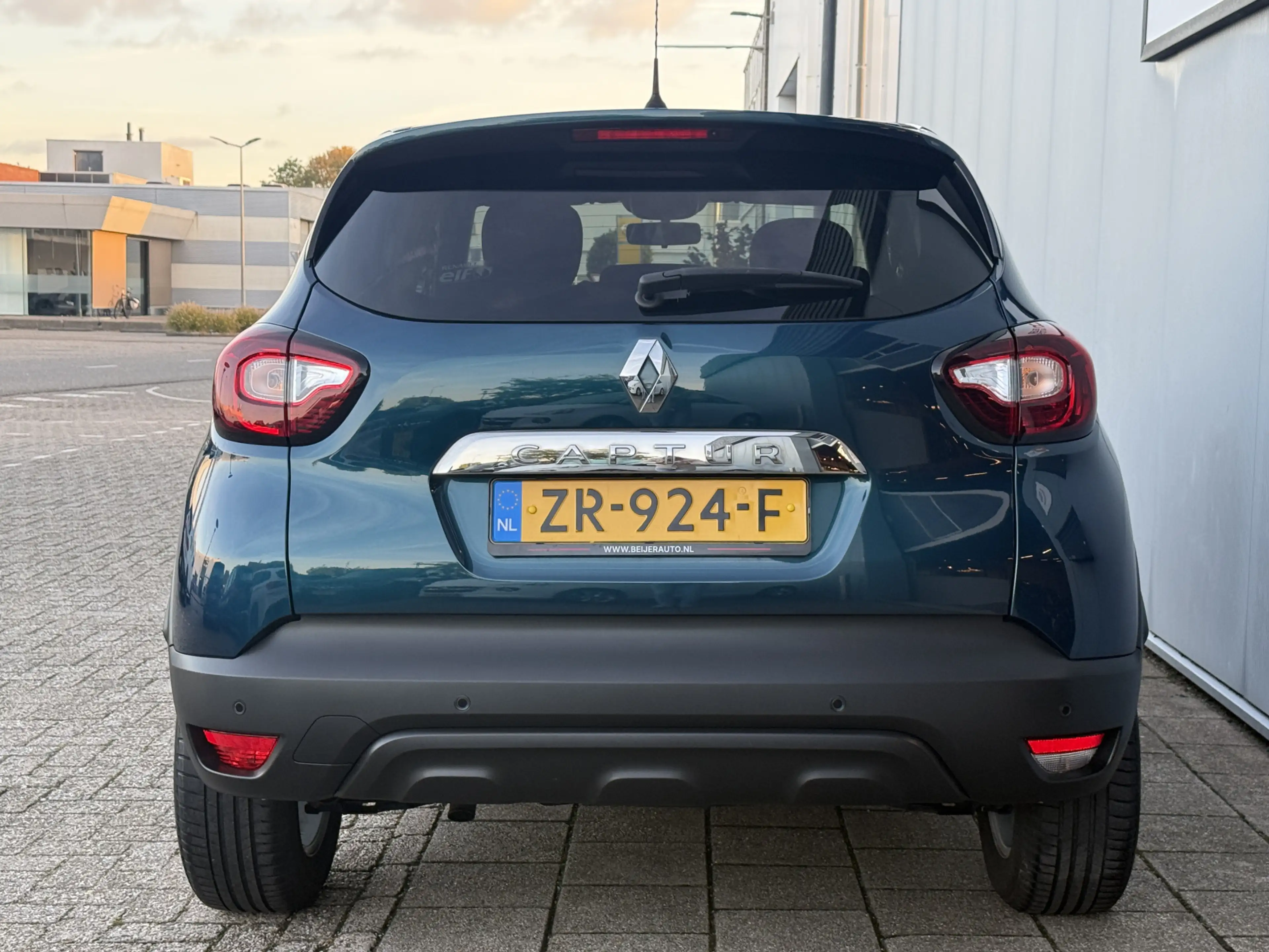 Renault Captur 0.9 TCe Limited Carplay/Camera/16inch. — photo 26