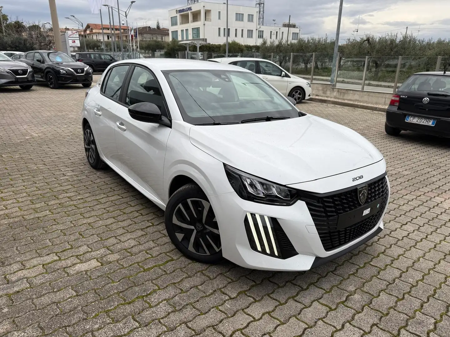 Peugeot 208 208 1.2 puretech Style - ok neopatentati - Blanc - 1