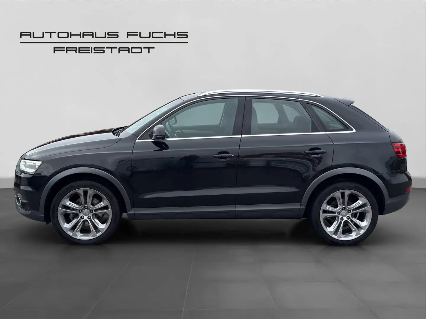 Audi Q3 2.0 TDI quattro Offroad daylight Noir - 2