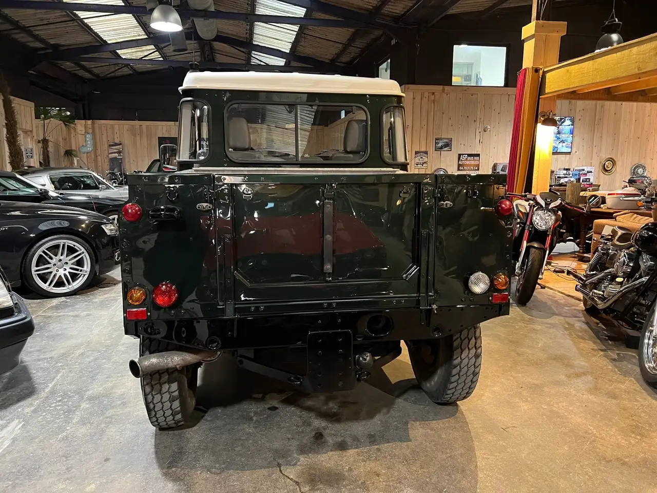 Land Rover Defender 90 PICK UP V8, foto 7