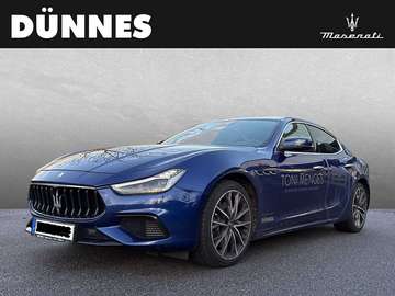 Modena S Q4 - Maserati Regensburg
