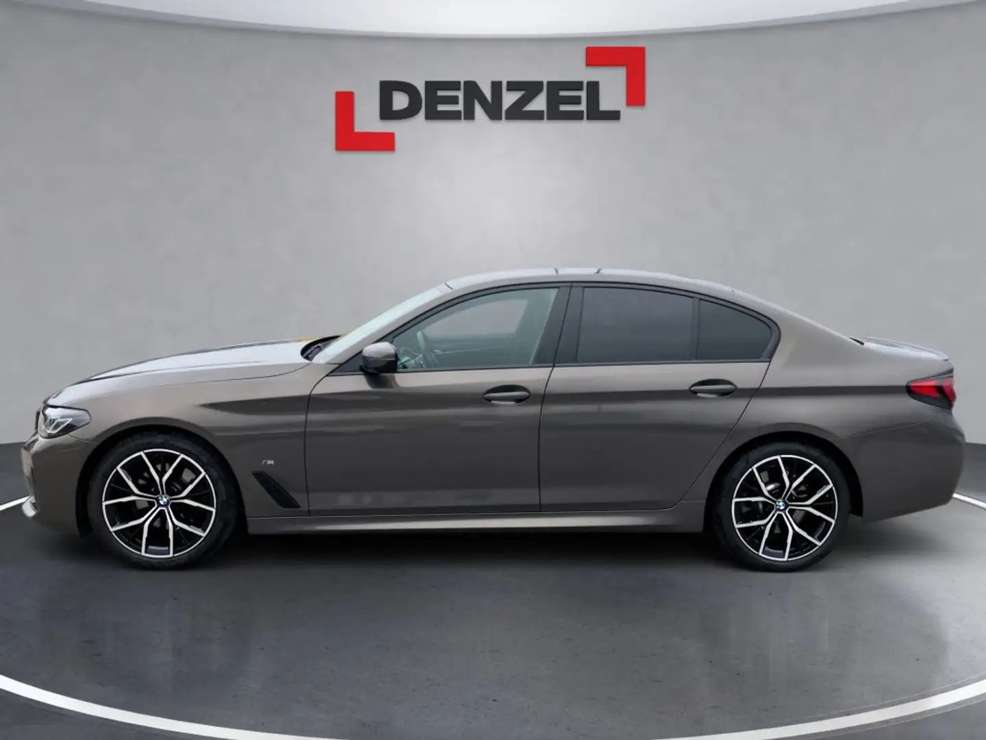 BMW 520 d xDrive Limousine G30 B47 - 2