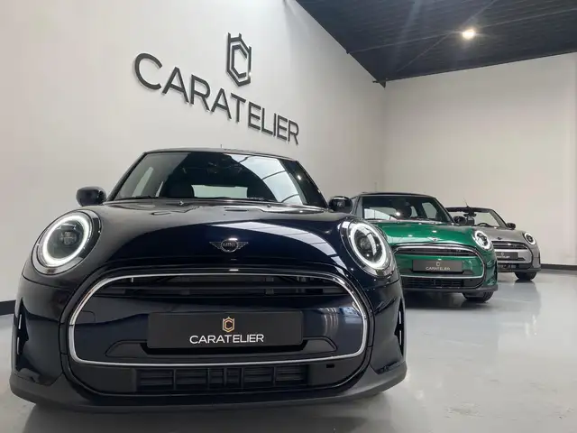 Mini Hatch view 17