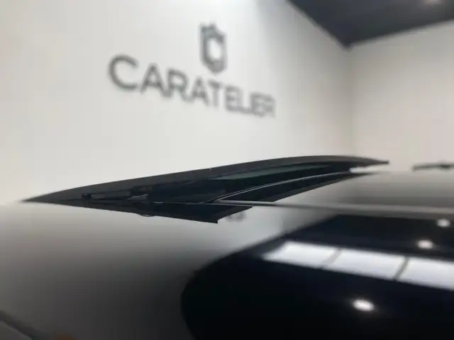 Mini Hatch view 11