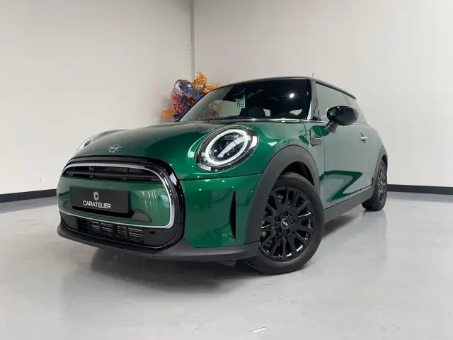 Mini Hatch view 2