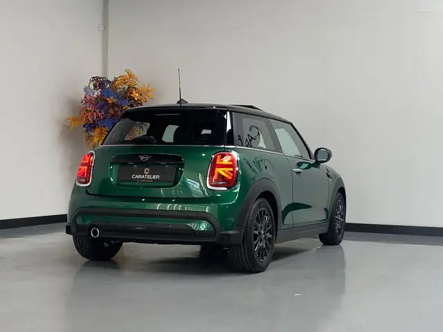 Mini Hatch view 4