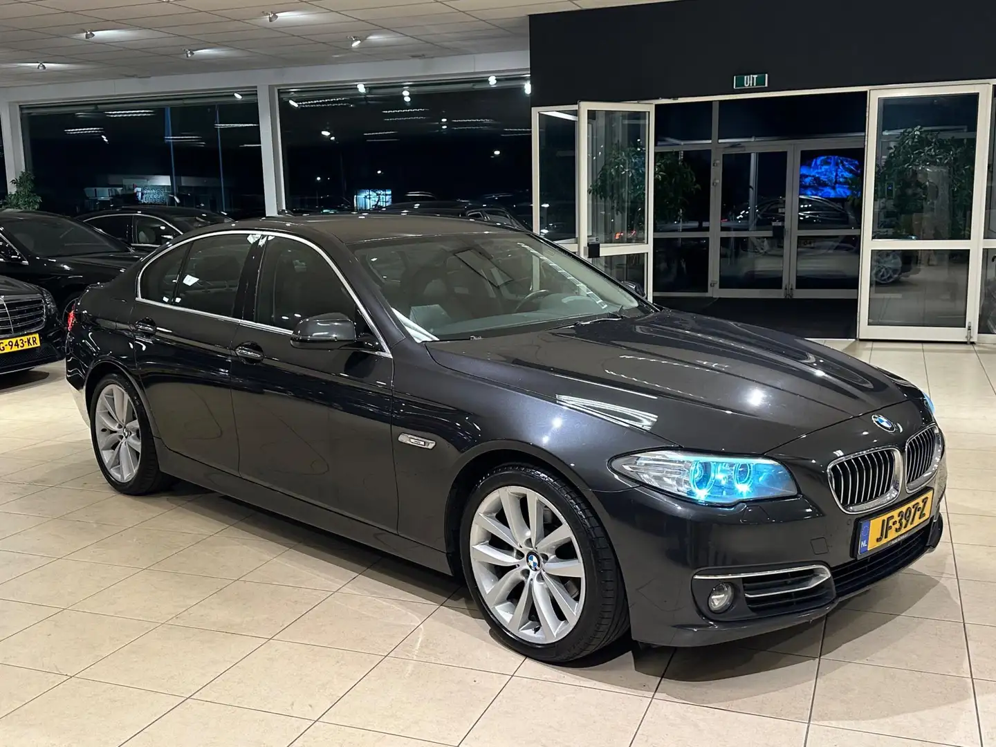 BMW 520 5-serie 520d High Exe.|NAP|TREKHAAK|LCI|MEMORY|DEA Grijs - 2