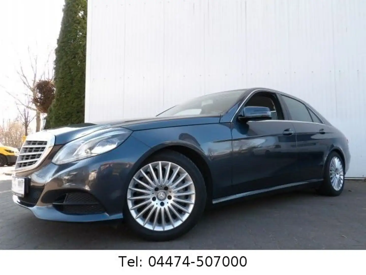 Mercedes-Benz E 400 E400 3.5L 333PS Led Navi Jalousien Paket Grau - 1