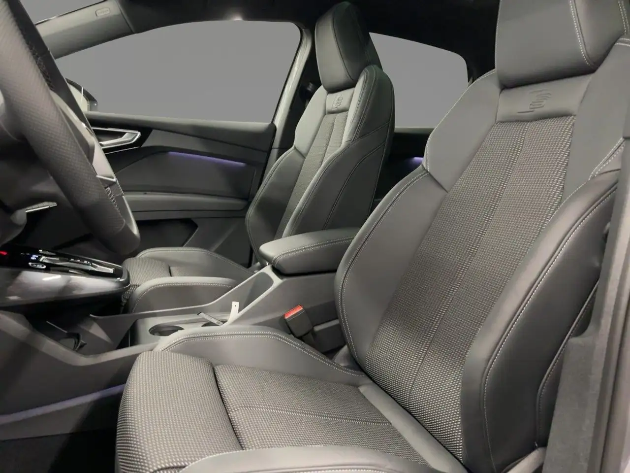 Audi Q4 e-tron Q4 Sportback 45 e-tron 210 kW 10