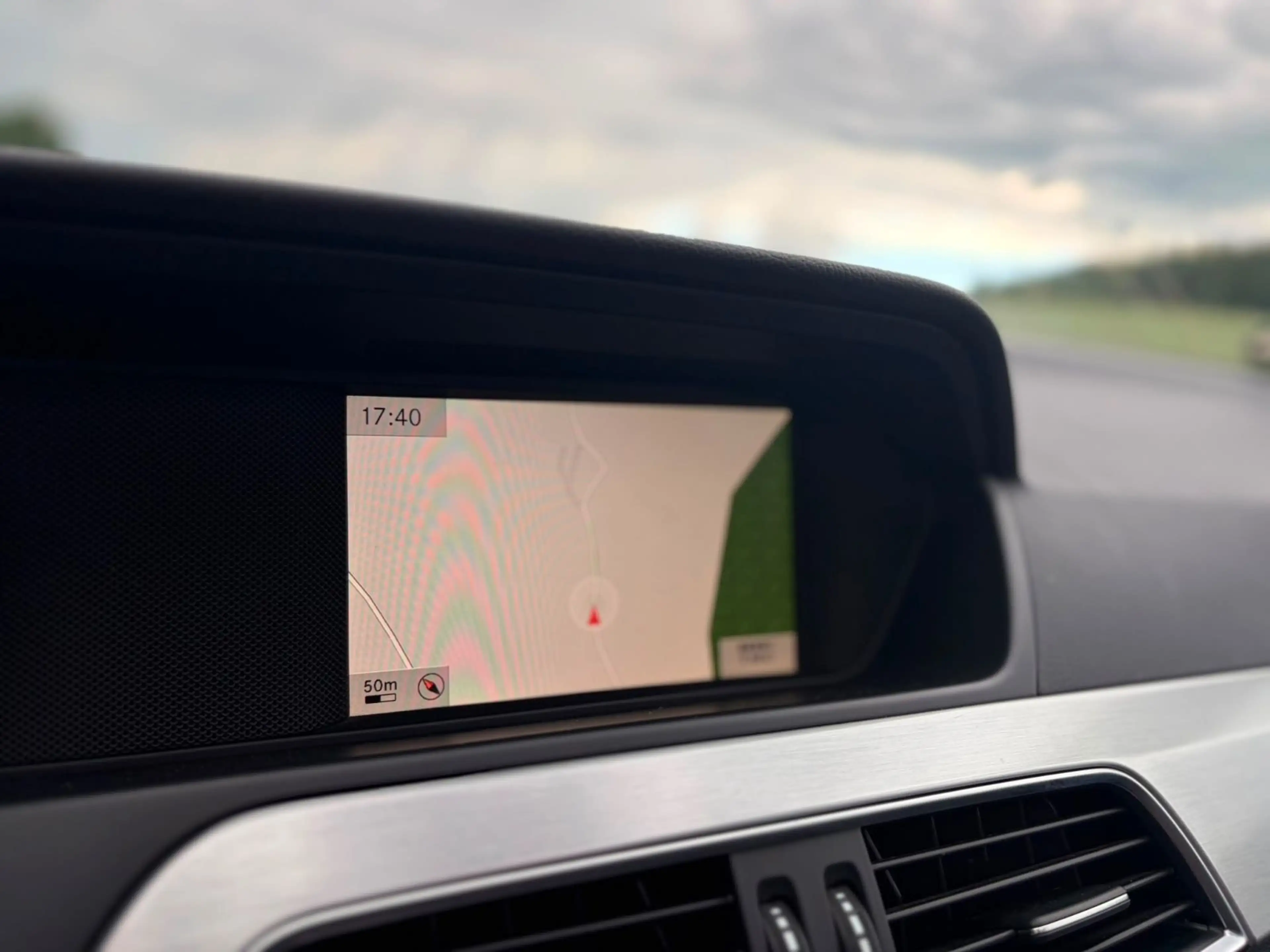 Mercedes-Benz C 350 AMG 4Matic — photo 17