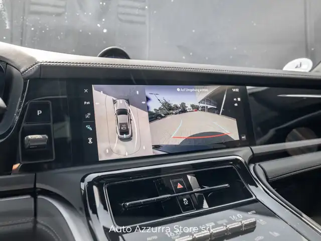 Porsche Panamera view 12