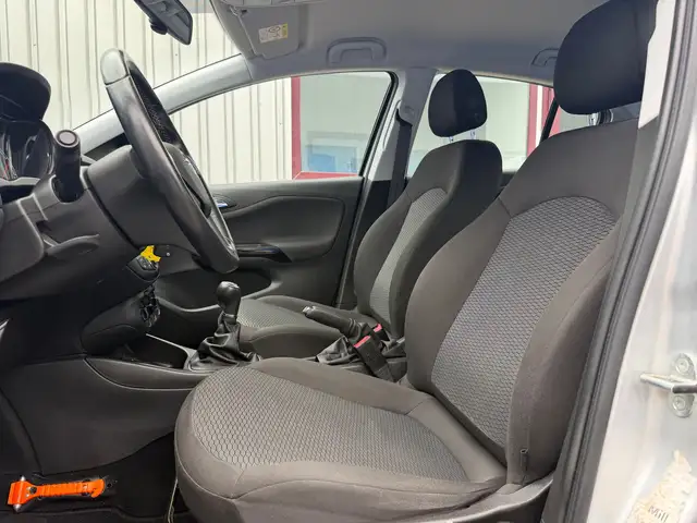 Opel Corsa view 9