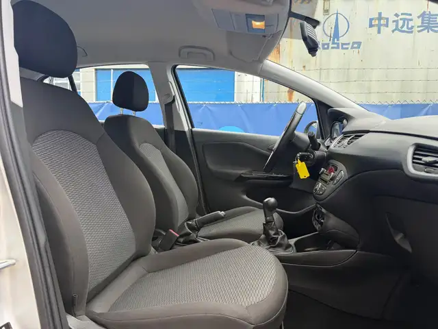 Opel Corsa view 10