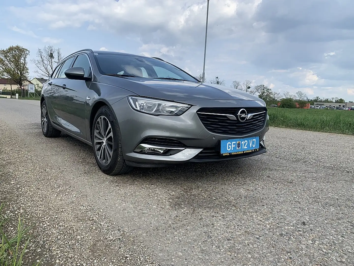Opel Insignia ST 1,6 CDTI BlueInjection Edition St./St. Aut .... Gris - 1