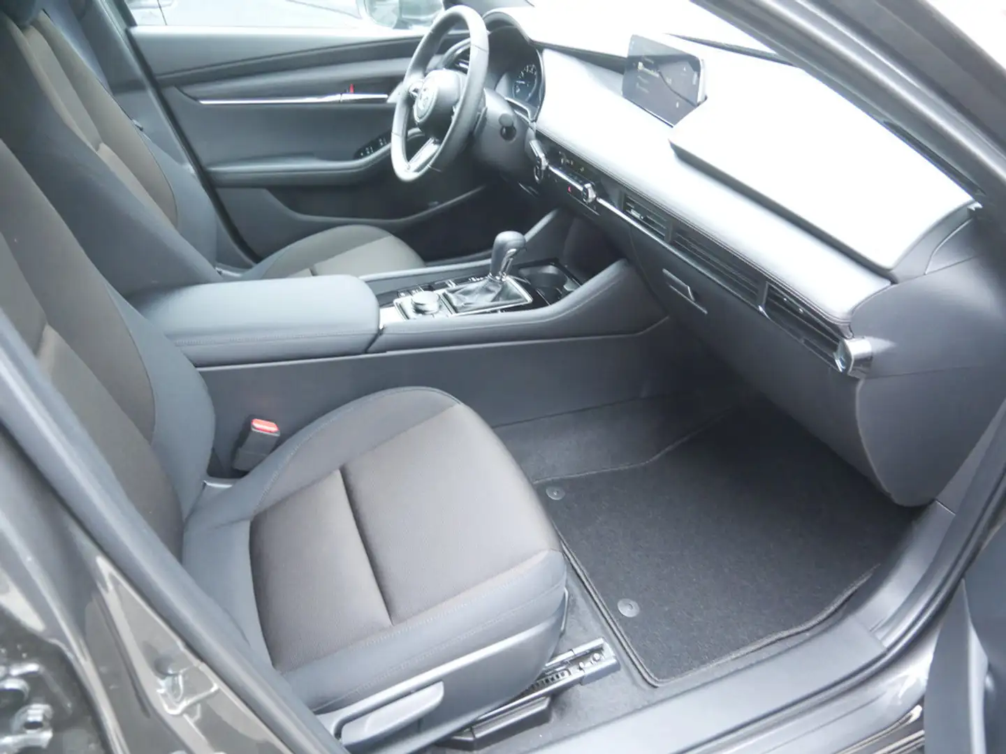 Mazda 3 e-SKYACTIV G 140 Exclusive Line ACC HUD LED Grijs - 2