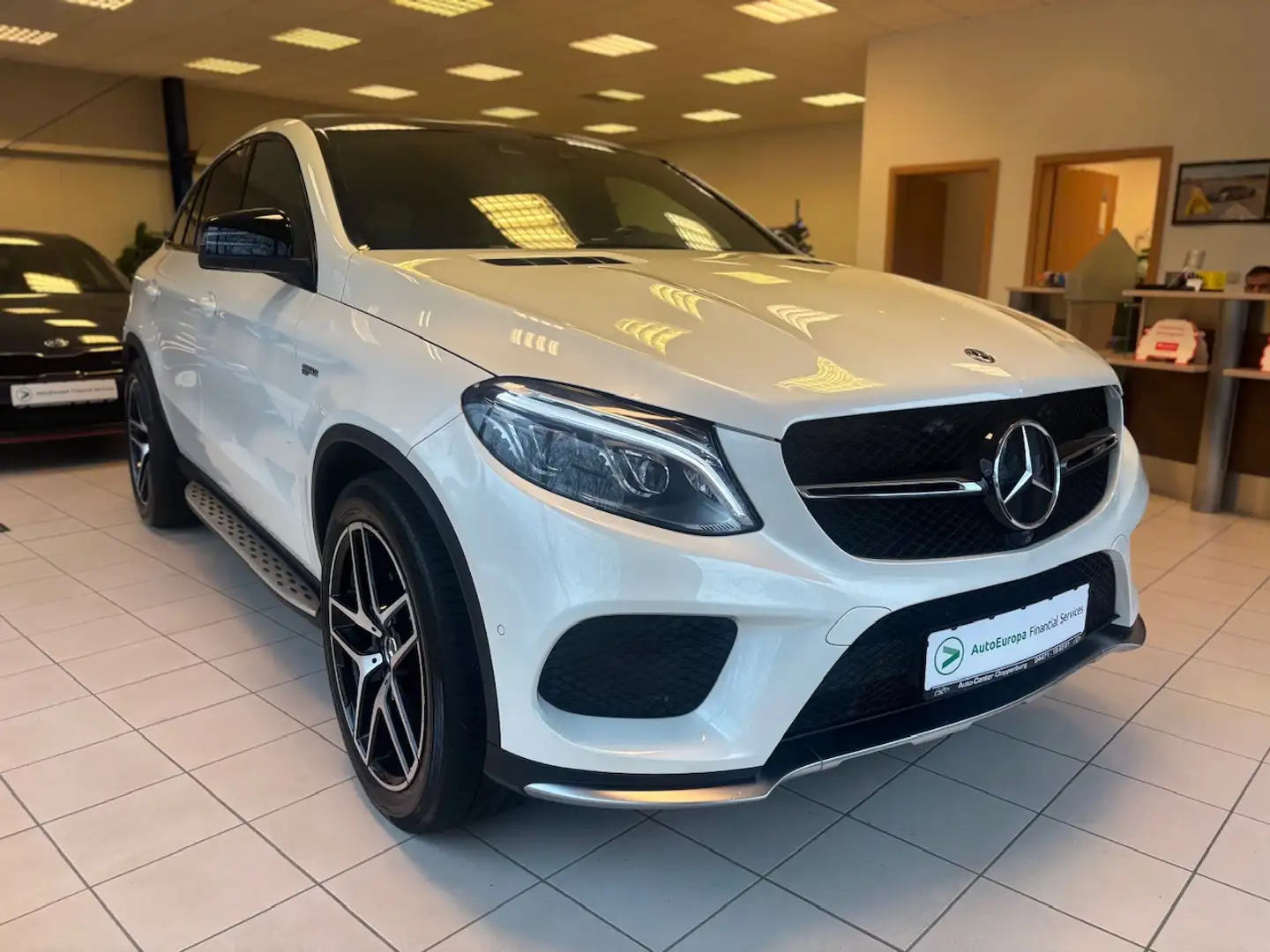 Mercedes-Benz GLE 43 AMG Coupé 4MATIC 9G-TRONIC Weiß - 1