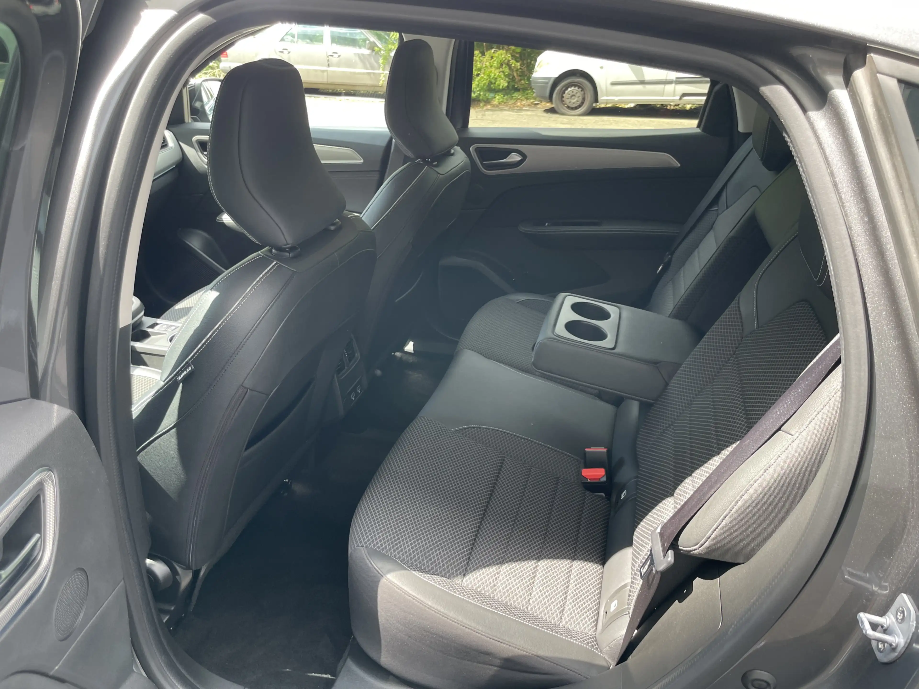 Renault Arkana Intens LED Virtual-Cockpit ACC Rü-Kamera — photo 14