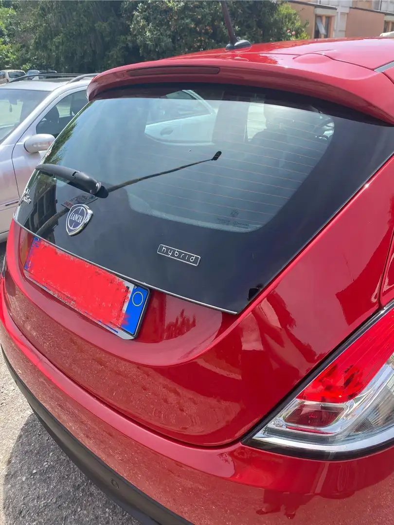 Lancia Ypsilon Ypsilon 1.0 firefly hybrid Silver s Rosso - 2